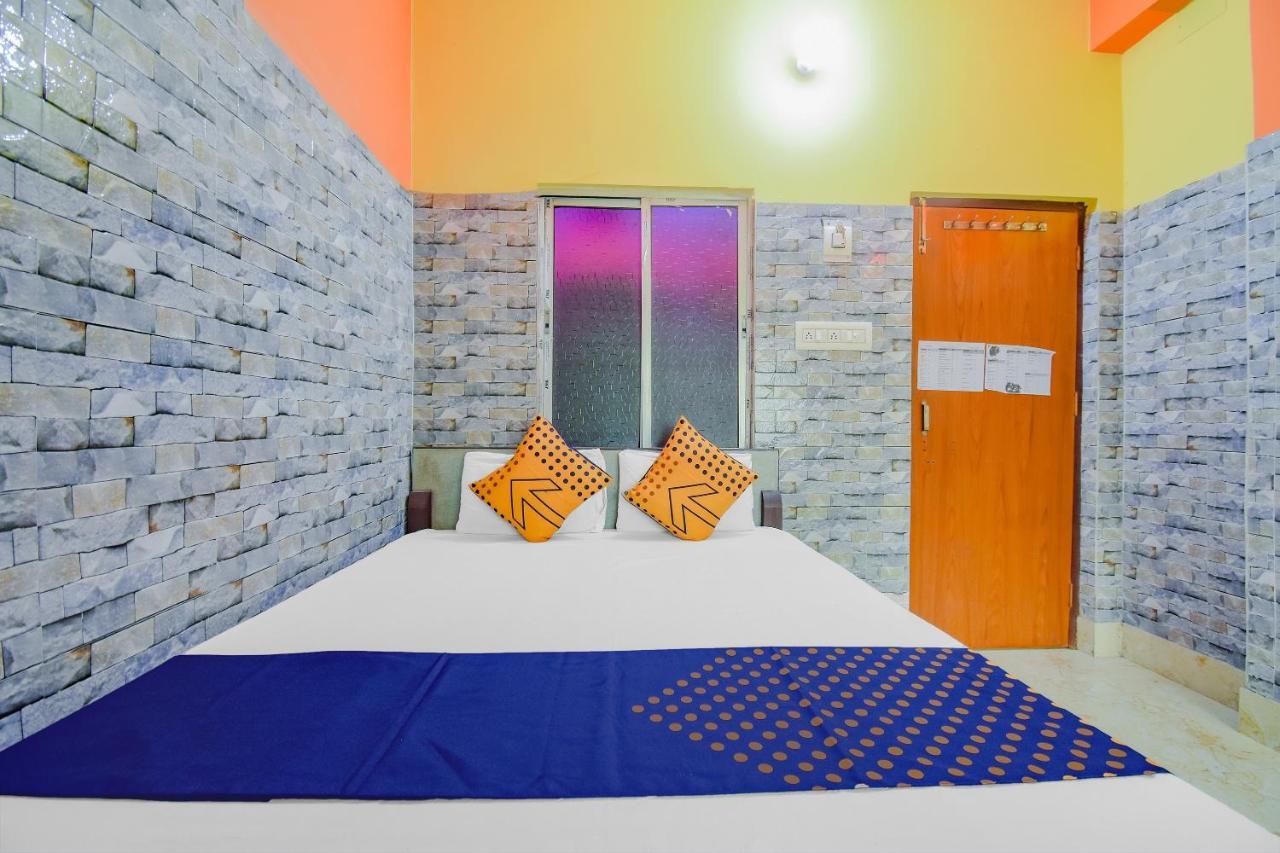 Spot On 74542 Aarav Hotel Jādabpur Exterior foto